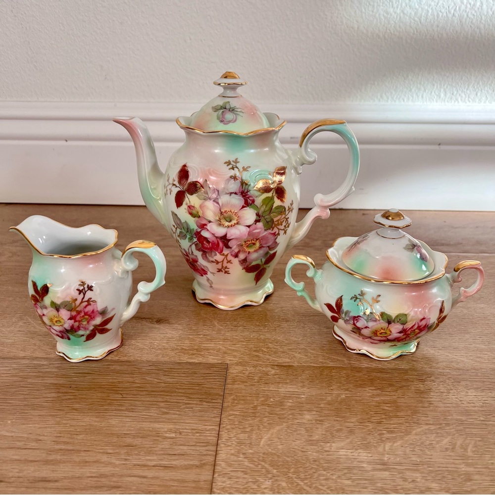 Vtg 1945’s Schumann Bavaria Wild Rose Blush Coffee Pot, Creamer, Sugar Bowl‎ Set - Picture 2 of 9